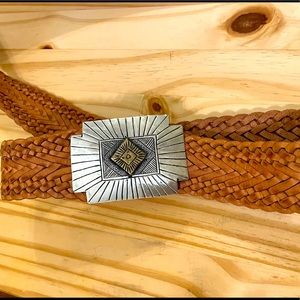 Leather braided belt- vintage